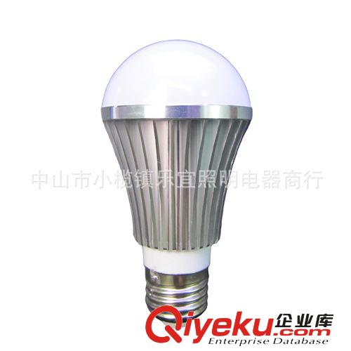 新款LED LED球泡燈燈泡 螺口E27 LED節(jié)能燈 LED燈具 出口LED7W