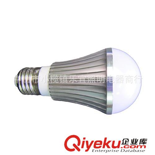 新款LED LED球泡燈燈泡 螺口E27 LED節(jié)能燈 LED燈具 出口LED7W