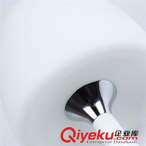 壁燈現(xiàn)代臥室內(nèi)酒店中山壁燈批發(fā)燈飾燈具白色樹(shù)脂床頭過(guò)道壁燈