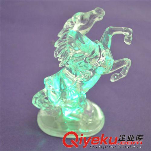 亞克力圣誕樹工藝禮品 熱賣學(xué)七彩光禮品 圣誕節(jié)日禮物促銷批發(fā)