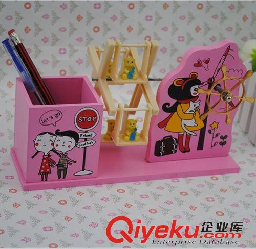 可愛童趣卡通筆筒 手工木制禮品書桌小擺件 送女生學習生日禮物原始圖片2