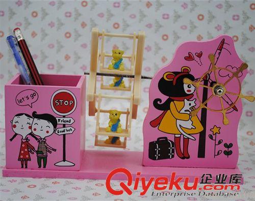 可愛童趣卡通筆筒 手工木制禮品書桌小擺件 送女生學習生日禮物原始圖片3