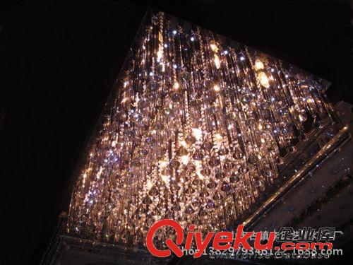 廠家批發新款現代led吸頂燈 客廳水晶燈 吊燈 餐廳燈 燈飾燈具
