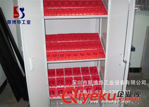 《供應》現(xiàn)貨BT40刀具柜 數(shù)控車間刀具柜 專業(yè)提供 品質(zhì)保證