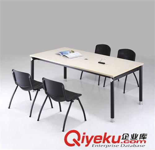 供應(yīng)板式會(huì)議桌  MT3070 鋼木會(huì)議桌 華中辦公家具 會(huì)議臺(tái)