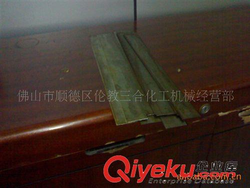 供應(yīng)防爆三輥機(jī)、260三輥研磨機(jī)、廣東三輥機(jī)、佛山三輥機(jī)、機(jī)械
