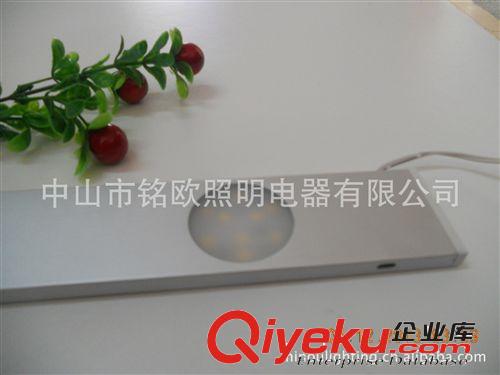 大量供應(yīng)LED櫥柜燈人體感應(yīng)燈感應(yīng)衣柜燈