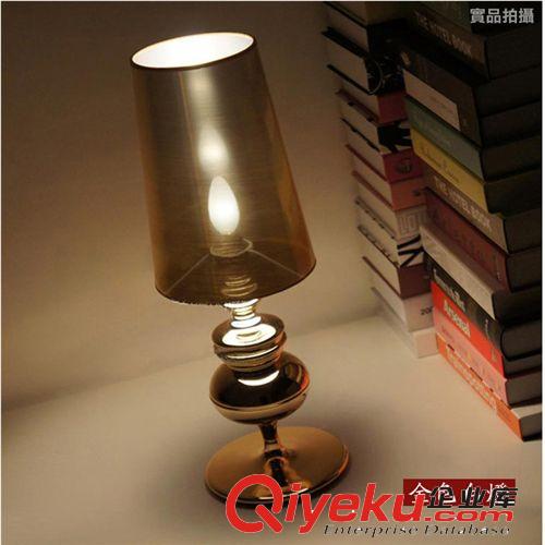 現(xiàn)代時(shí)尚臥室床頭臺(tái)燈 簡(jiǎn)約奢華裝飾學(xué)習(xí)閱讀臺(tái)燈 客廳展廳燈具原始圖片2