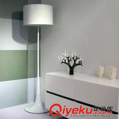 現(xiàn)代時(shí)尚落地?zé)?創(chuàng)意米客廳臥室地?zé)?酒店展廳裝飾燈具 精美布罩