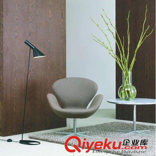 現(xiàn)代落地?zé)糸L臂工作燈歐式客廳臥室書房燈mj燈現(xiàn)代立式臺燈飾燈原始圖片3
