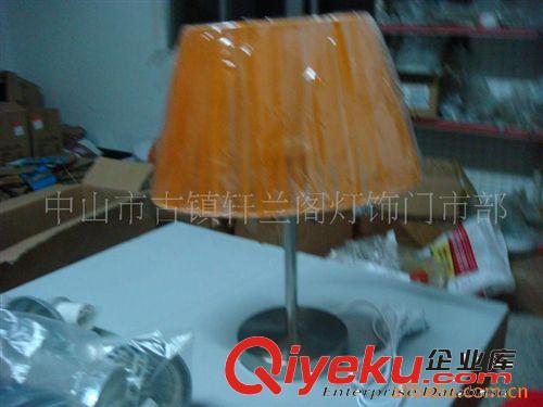 批發(fā)：時(shí)尚個(gè)性臺(tái)燈,簡(jiǎn)約臺(tái)燈（水晶臺(tái)燈）(圖)原始圖片2