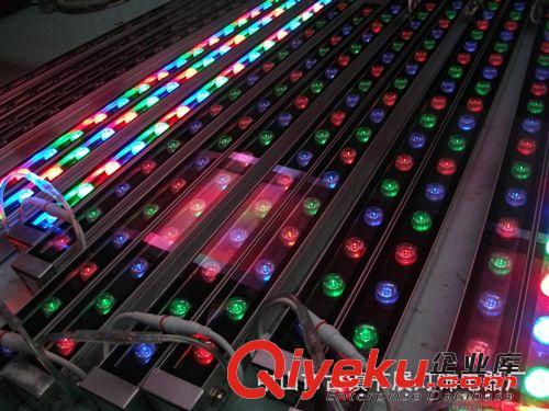 LED洗墻燈18W七彩DMX512 外控成品  46*46*1000廠家直銷(xiāo)