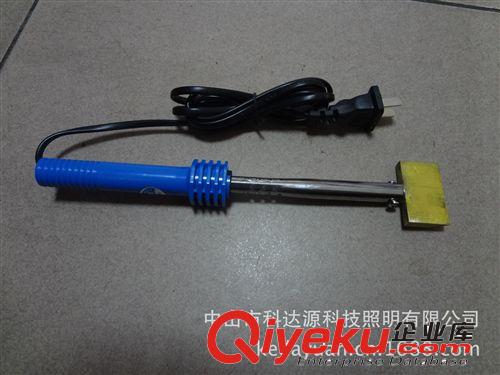 廠家直銷科達源16W優(yōu)質(zhì)的LED光源器、全年質(zhì)保 工程指定配套產(chǎn)品