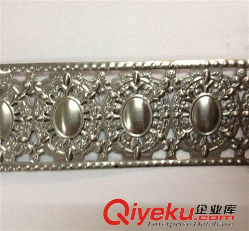 廠家直銷工藝品配件五金沖壓鐵藝花邊寬xxx用途裝飾工藝品