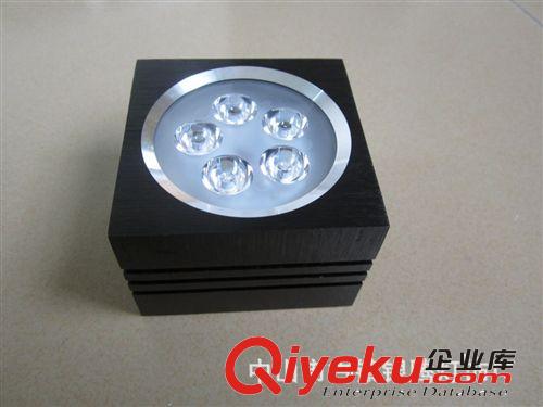 LED明裝筒燈5W7W9W12W3W