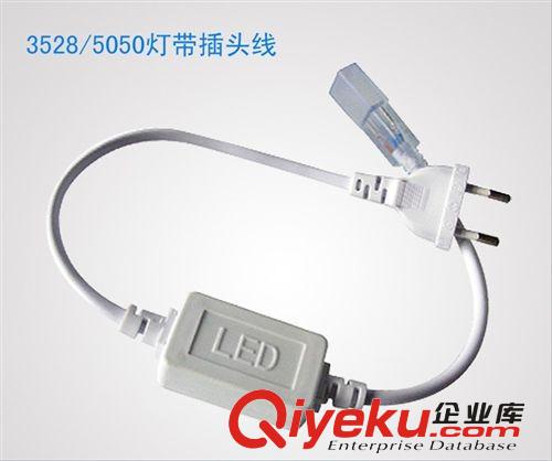 LED 3w學(xué)習(xí)工作護(hù)眼 便攜小巧臺燈 鋁材燈身時尚閱讀