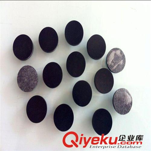 專業(yè)生產(chǎn)3m透明硅膠腳墊 自粘硅膠腳墊 黑白色硅膠腳墊