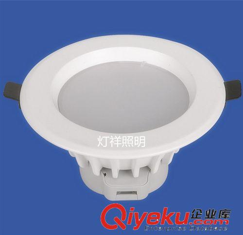 LED壓鑄一體{zx1}款私模3.5寸9W白色筒燈<廠家供應>火熱銷售中
