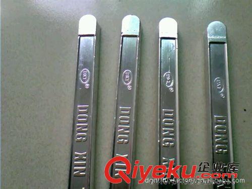 東鑫泰現(xiàn)貨供應(yīng) 手工|噴霧二用 免清洗助焊劑可批發(fā)|零售原始圖片2