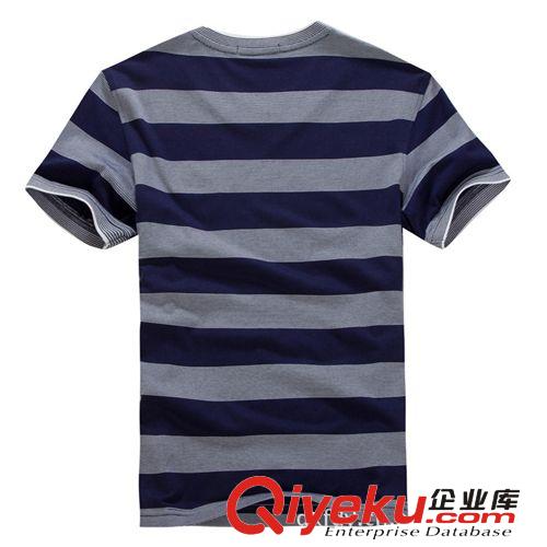 專柜zp海瀾之家HDSD2H005 春夏新款細條紋側邊條V領短袖T恤男原始圖片2