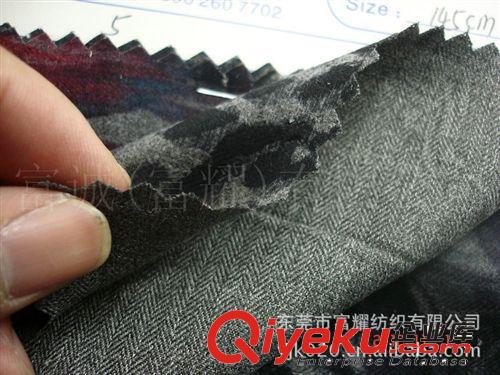 滌空變紗印豹紋變紗人字斜印花服裝面料磨毛變紗人字斜印豹紋面料原始圖片3
