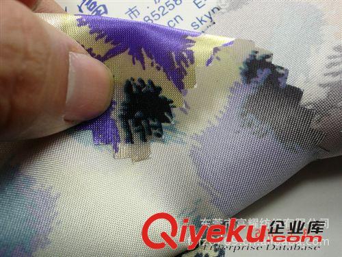 色丁印花絨布印七彩亂紋花無彈色丁印花紋逼真圖案箱包衣服面料原始圖片3