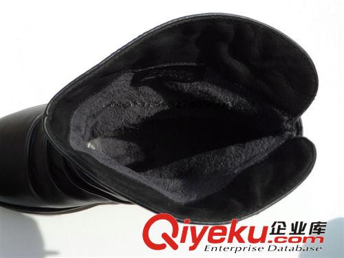 2013冬季新款 平跟休閑女靴 低筒全皮騎士靴 保暖全絨女靴子