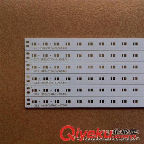 深圳3014燈條玻纖板 pcb單雙面鋁基板2835貼片5050線路板廠家直銷