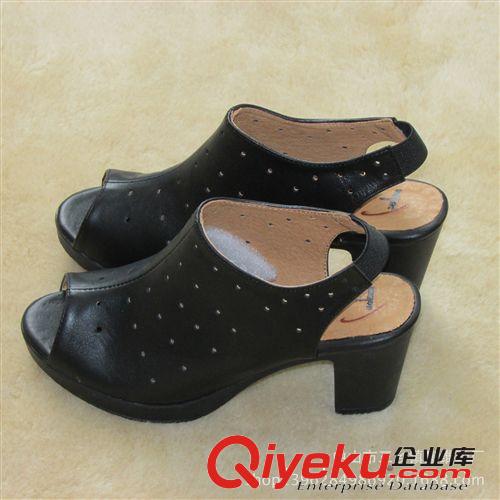 工廠直供 中山外貿鞋女士涼拖批發(fā)坡跟手工鞋 原創(chuàng)原單牛皮高跟跟