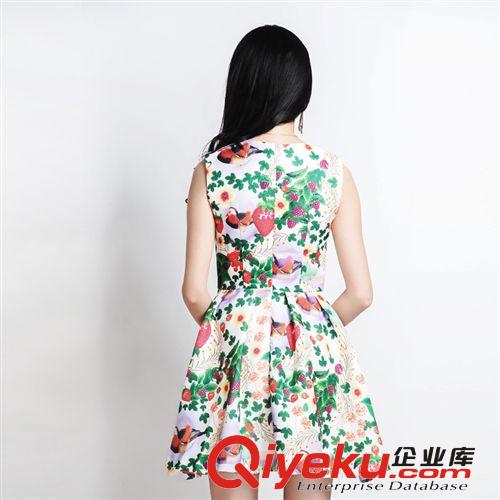 2014新款女裝草莓印花連衣裙 印花真絲連衣裙明星同款 8811原始圖片3