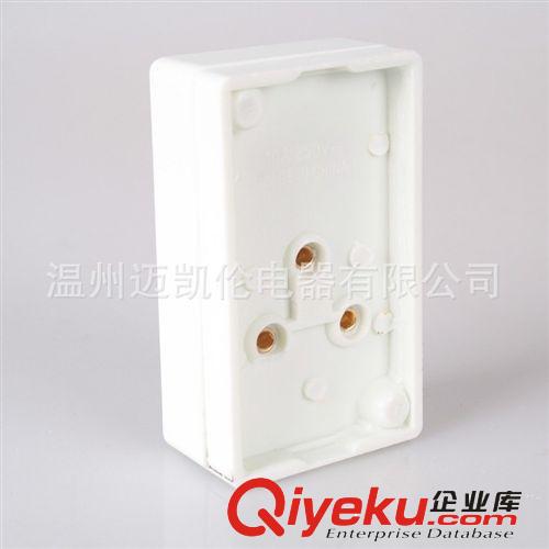 虎牛 明裝10A五孔插座 兩極帶接地插座 電源插座 銅柱原始圖片3