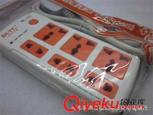 批發(fā)供應(yīng)品牌插座插線板電源轉(zhuǎn)換器全長2.8米 轉(zhuǎn)換插座 DL-170