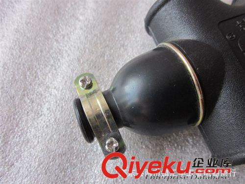 批發(fā)供應一體成型十孔黑色大字地拖插座電源轉換器