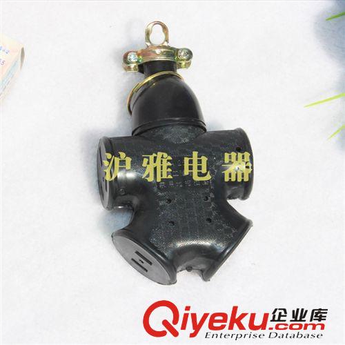 【優(yōu)質(zhì)批發(fā)】防水插座 純軟橡膠防水多功能大字形轉(zhuǎn)換插線排批發(fā)原始圖片2