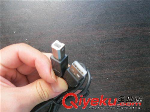 【誠信商家】供應高質(zhì)量通用開手機數(shù)據(jù)線 數(shù)據(jù)線延長線 線材廠家