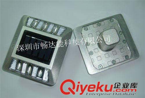 太陽能鑄鋁道釘廠家現貨供應 鋁合金道釘現貨供應原始圖片3