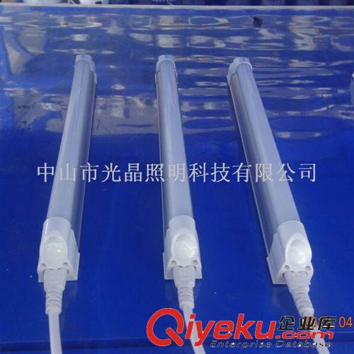 新款LEDT5日光管全網(wǎng)熱賣中原始圖片3