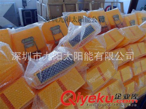 太陽能警示燈交通路障燈原始圖片3