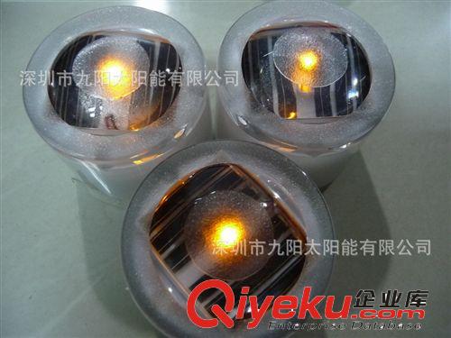 戶外太陽能墻面燈，太陽能地燈