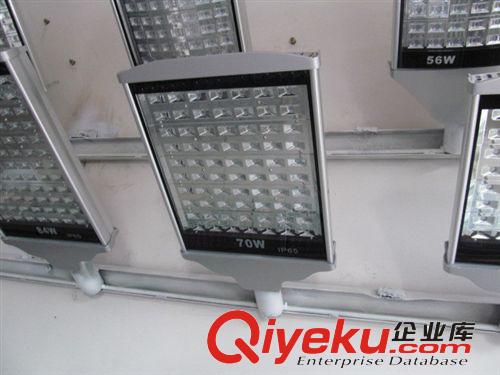 戶(hù)外50W路燈經(jīng)濟(jì)型直板型50W LED路燈 50w路燈 路燈 led路燈燈具