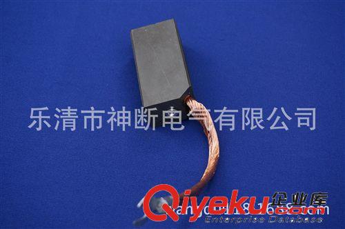 【熱銷】D172-25*32*65中南電機碳刷原始圖片2