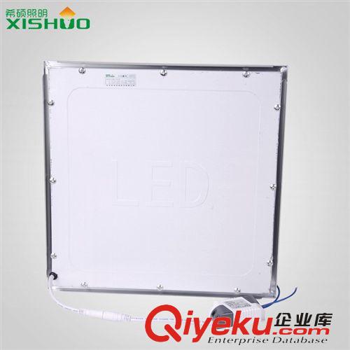 LED面板燈 平板燈8W16W集成吊頂燈300*300 300*600LED廚衛(wèi)燈