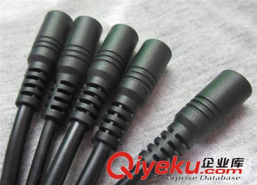 專業(yè)生產(chǎn)各種DC插頭原始圖片3