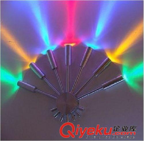 廠家直銷高質(zhì)量三角形LED壁燈，適用KTV房，休閑吧娛樂場所 壁燈原始圖片3