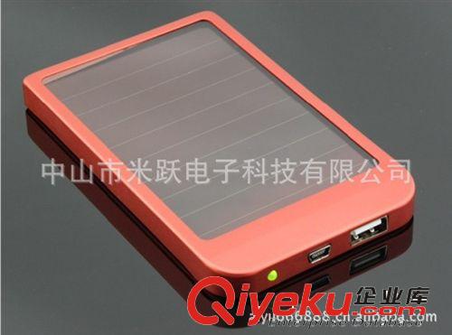 廠家批發(fā)多晶硅太陽能充電器 足2600MA 移動(dòng)電源充電寶 iPhon