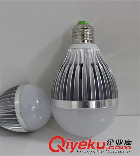 供應12W LED球泡，恒流驅動 鋁殼LED球泡  廠家直銷