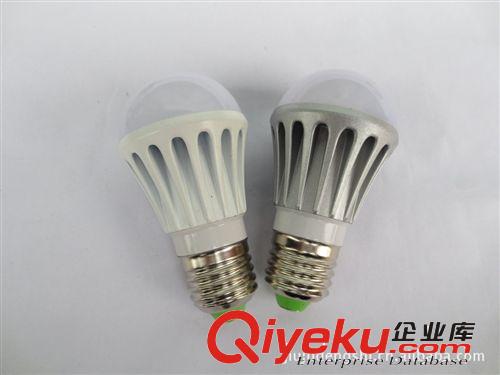 久聚LED球泡灯LED灯泡LED节能灯   E27螺口大功率3W/5W