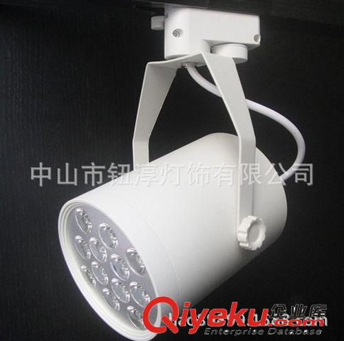 led軌道燈 射燈 服裝店明裝 led軌道射燈櫥窗展廳背景 led射燈