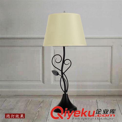 北歐美式藝術(shù)燈 美克美家時尚簡約臥室床頭臺燈 復古古典展廳燈飾原始圖片2