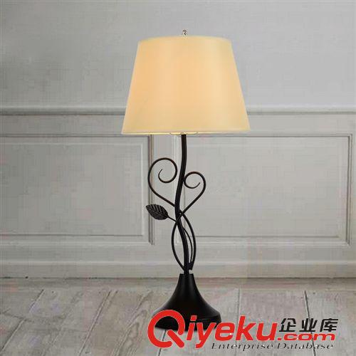 北歐美式藝術(shù)燈 美克美家時尚簡約臥室床頭臺燈 復古古典展廳燈飾原始圖片3
